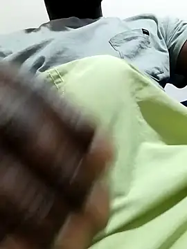 shoodly99 online show from December 17, 2025, 2:50 am