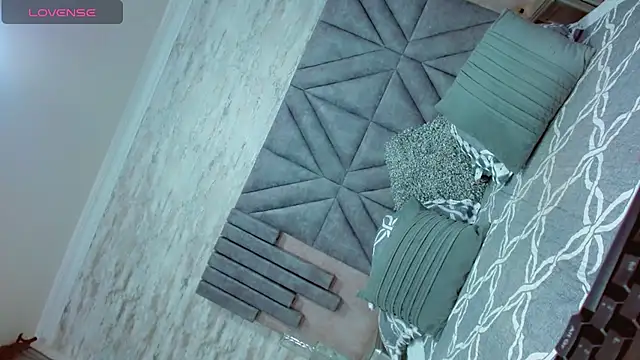 Snapshot of chairahot2 chatting on November 25, 2025, 1:22 pm chairahot2 online show from November 25, 2025, 1:22 pm