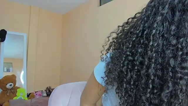 Snapshot of Keniia_rizz chatting on March 28, 2026, 8:41 pm Keniia rizz online show from March 28, 2026, 8:41 pm
