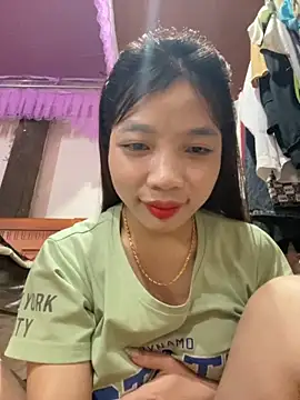 Zlienr023 online show from November 12, 2025, 3:12 pm