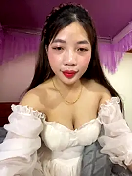 Zlienr023 online show from November 13, 2025, 3:16 am