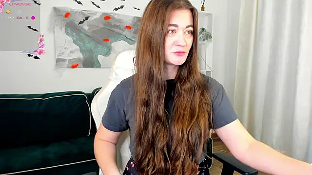 LiyaDaily online show from October 30, 2025, 1:51 am