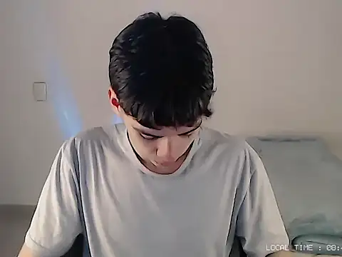 Sett 01 online show from November 17, 2025, 1:44 am