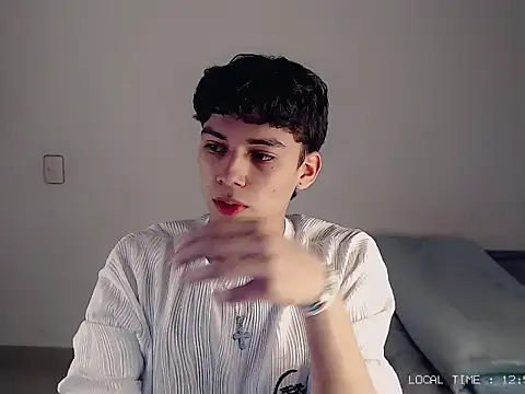 Sett 01 online show from December 18, 2025, 5:57 am