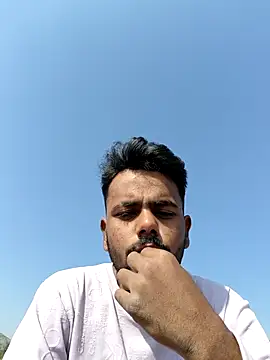 devil boy 0909 online show from November 13, 2025, 4:33 am