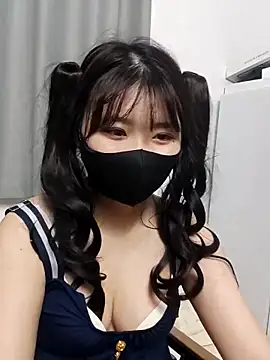 Snapshot of Puppet- chatting on October 29, 2025, 6:31 pm Puppet- online show from October 29, 2025, 6:31 pm