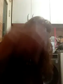 Snapshot of h_Lettyh chatting on November 4, 2025, 10:42 pm h Lettyh online show from November 4, 2025, 10:42 pm