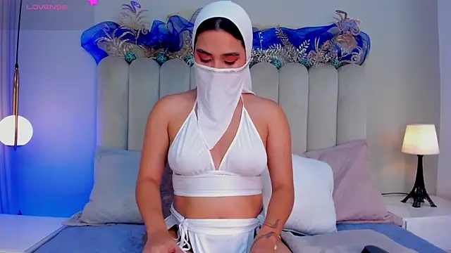 Snapshot of Melanie_hillz chatting on November 30, 2025, 4:44 pm Melanie hillz online show from November 30, 2025, 4:44 pm