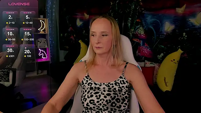 Snapshot of ScarlettPalmer chatting on February 19, 2026, 10:11 am ScarlettPalmer online show from February 19, 2026, 10:11 am