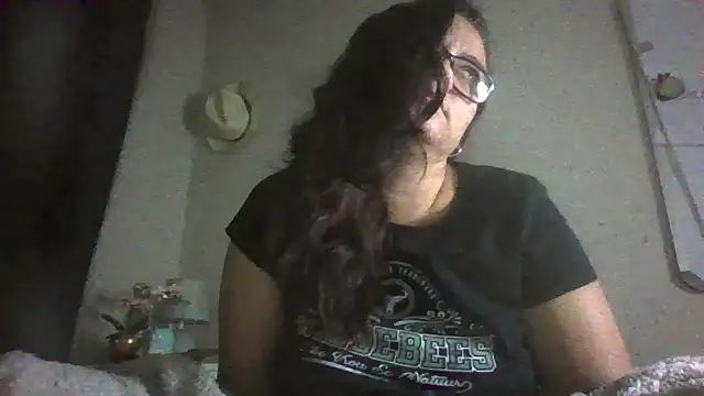 lilMissMarli online show from April 14, 2026, 12:27 am