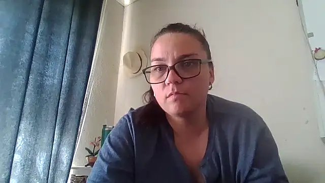 lilMissMarli online show from April 16, 2026, 8:59 am