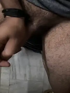 Snapshot of Hyderabadmalee chatting on February 14, 2026, 10:01 am Hyderabadmalee online show from February 14, 2026, 10:01 am