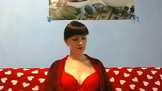 IffetLove42 online show from May 23, 2026, 7:56 am