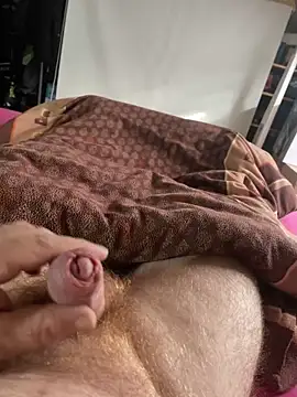 Snapshot of Ilovemilf1 chatting on February 12, 2026, 12:44 pm Ilovemilf1 online show from February 12, 2026, 12:44 pm