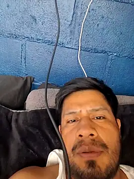 Snapshot of sanz957 chatting on March 2, 2026, 12:02 am sanz957 online show from March 2, 2026, 12:02 am