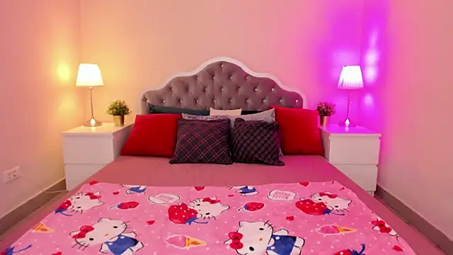 gracieave online show from November 11, 2025, 1:16 am