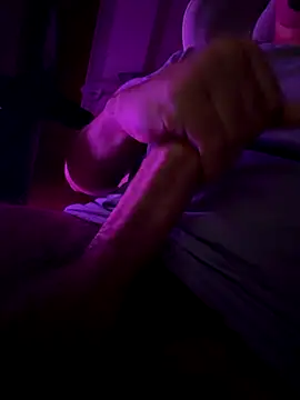 polete1121 online show from November 7, 2025, 12:43 am