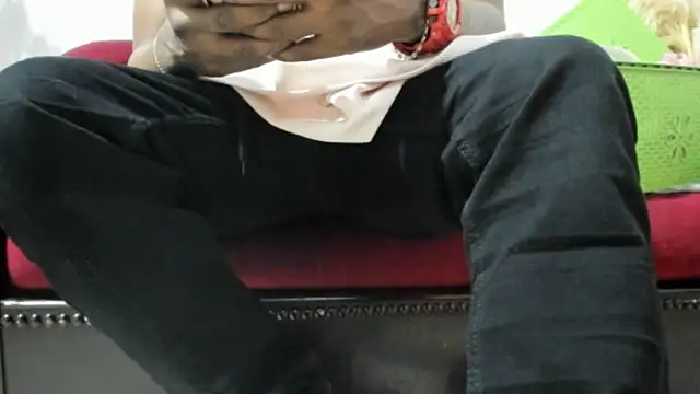 hathor  01 online show from November 6, 2025, 3:51 am