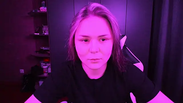 Snapshot of sophia_lix chatting on November 15, 2025, 2:02 pm sophia lix online show from November 15, 2025, 2:02 pm