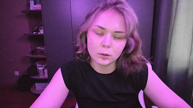 Snapshot of sophia_lix chatting on November 24, 2025, 4:12 am sophia lix online show from November 24, 2025, 4:12 am