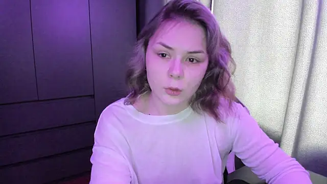 Snapshot of sophia_lix chatting on December 16, 2025, 5:01 am sophia lix online show from December 16, 2025, 5:01 am