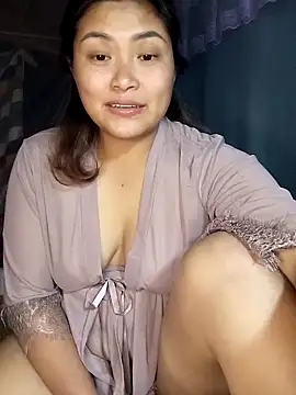 Snapshot of loncon-mup chatting on November 4, 2025, 2:38 pm loncon-mup online show from November 4, 2025, 2:38 pm