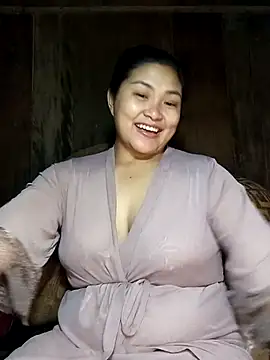 Snapshot of loncon-mup chatting on November 15, 2025, 3:59 am loncon-mup online show from November 15, 2025, 3:59 am