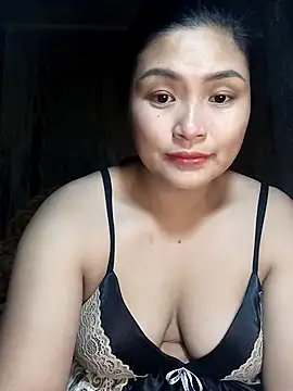 Snapshot of loncon-mup chatting on November 18, 2025, 6:07 am loncon-mup online show from November 18, 2025, 6:07 am