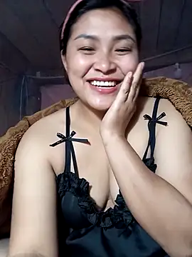 Snapshot of loncon-mup chatting on November 24, 2025, 3:01 pm loncon-mup online show from November 24, 2025, 3:01 pm