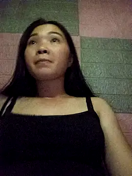 Lovebaby-love online show from November 7, 2025, 3:01 pm