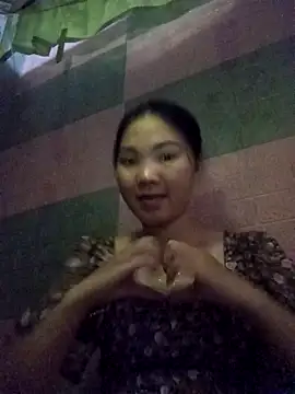 Lovebaby-love online show from November 9, 2025, 12:47 pm