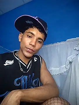 Snapshot of Alex_Sweeting chatting on December 1, 2025, 3:55 am Alex Sweeting online show from December 1, 2025, 3:55 am