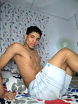 Snapshot of Alex_Sweeting chatting on December 2, 2025, 3:56 am Alex Sweeting online show from December 2, 2025, 3:56 am