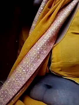 Snapshot of nikita_hot83 chatting on October 28, 2025, 3:43 am nikita hot83 online show from October 28, 2025, 3:43 am