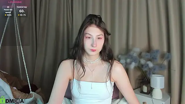 Snapshot of May_Yam chatting on February 1, 2026, 1:15 am May Yam online show from February 1, 2026, 1:15 am