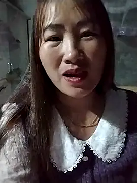 Snapshot of emini-xx chatting on March 4, 2026, 5:13 am emini-xx online show from March 4, 2026, 5:13 am