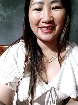 Snapshot of emini-xx chatting on March 6, 2026, 11:56 pm emini-xx online show from March 6, 2026, 11:56 pm