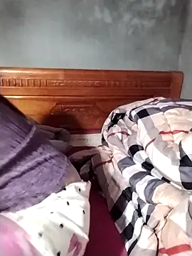 Snapshot of emini-xx chatting on March 7, 2026, 12:57 pm emini-xx online show from March 7, 2026, 12:57 pm