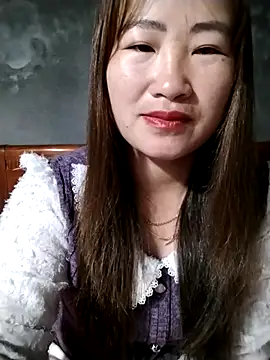 Snapshot of emini-xx chatting on March 17, 2026, 11:19 pm emini-xx online show from March 17, 2026, 11:19 pm