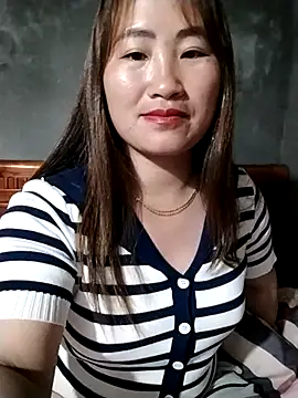 Snapshot of emini-xx chatting on March 22, 2026, 2:31 pm emini-xx online show from March 22, 2026, 2:31 pm