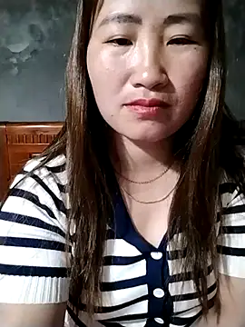 Snapshot of emini-xx chatting on March 29, 2026, 2:11 am emini-xx online show from March 29, 2026, 2:11 am