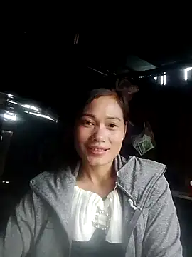 doggy-00 online show from November 3, 2025, 2:46 am