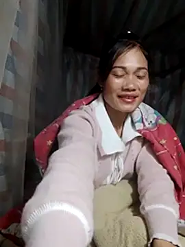 doggy-00 online show from December 14, 2025, 9:41 pm