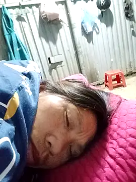 Snapshot of bella-la chatting on November 27, 2025, 8:44 pm bella-la online show from November 27, 2025, 8:44 pm