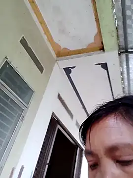 Snapshot of bella-la chatting on December 14, 2025, 8:20 am bella-la online show from December 14, 2025, 8:20 am