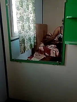 Snapshot of bigtelugubhama chatting on February 10, 2026, 6:06 am bigtelugubhama online show from February 10, 2026, 6:06 am