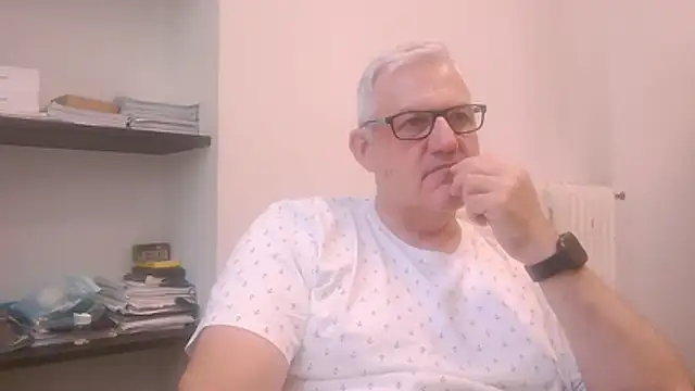 Diegoriv71 online show from May 28, 2026, 12:02 pm