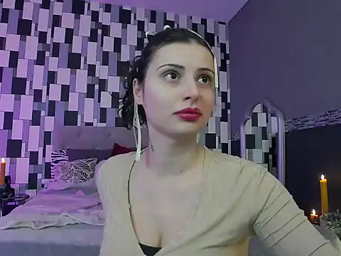 venusinylons online show from December 21, 2025, 1:18 pm