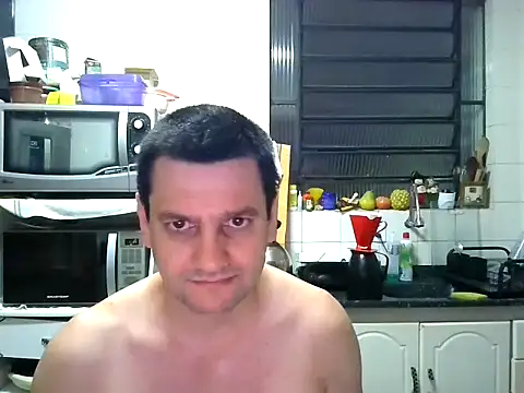 Snapshot of Alex-Naturista chatting on December 18, 2025, 8:31 am Alex-Naturista online show from December 18, 2025, 8:31 am