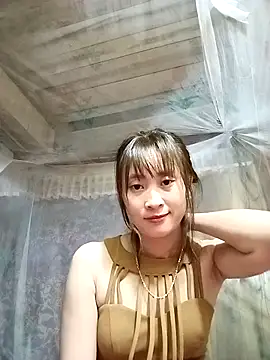 Snapshot of Em_xinh01 chatting on October 30, 2025, 1:45 pm Em xinh01 online show from October 30, 2025, 1:45 pm